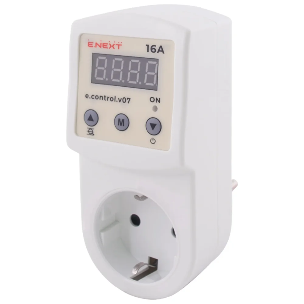 Реле контролю напруги E.NEXT e.control.v07 розеткове 16А 230В з цифровим дисплеєм (i0310022)