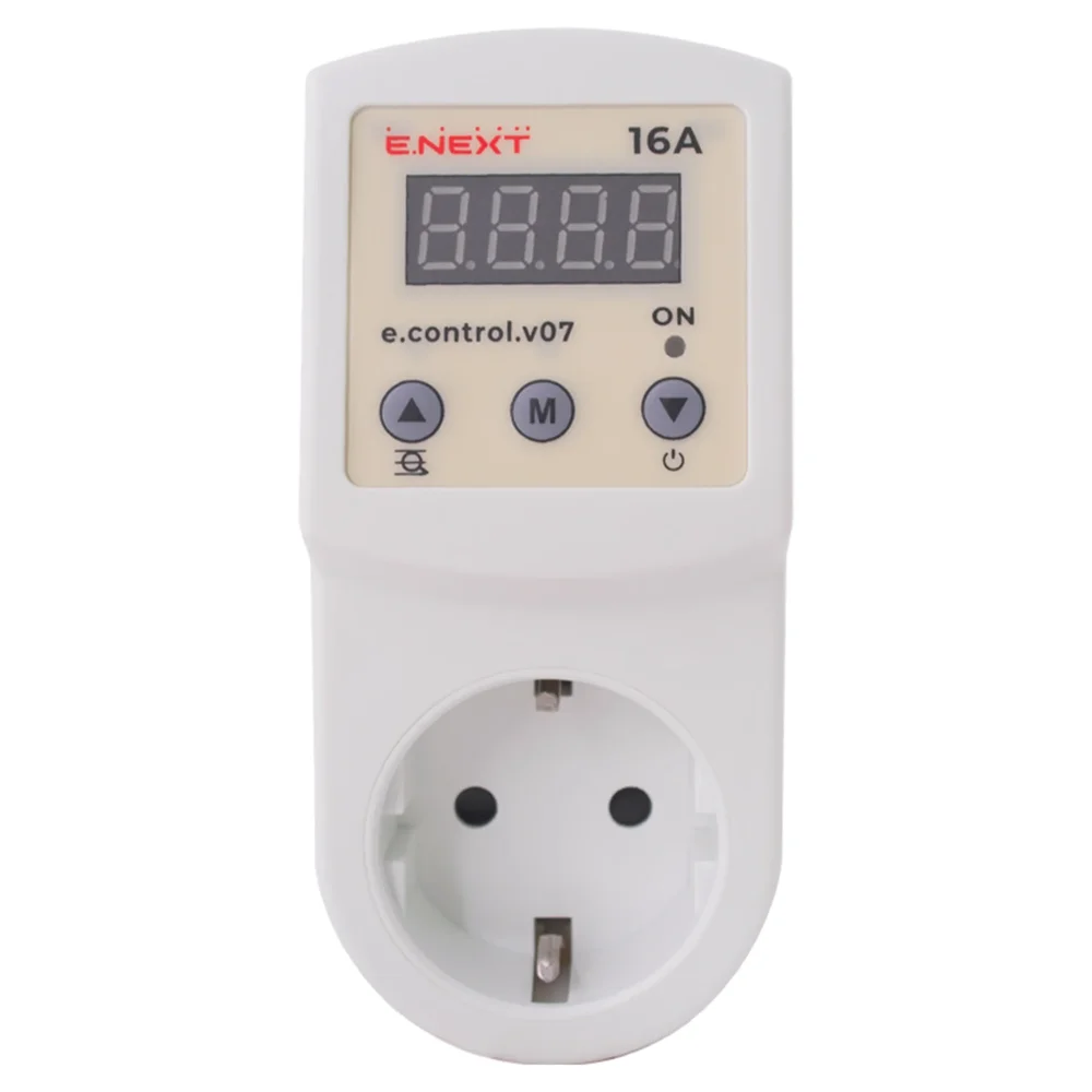 Реле контролю напруги E.NEXT e.control.v07 розеткове 16А 230В з цифровим дисплеєм (i0310022)